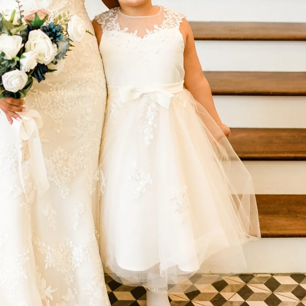 Flower girl dress - Picture 5 of 6